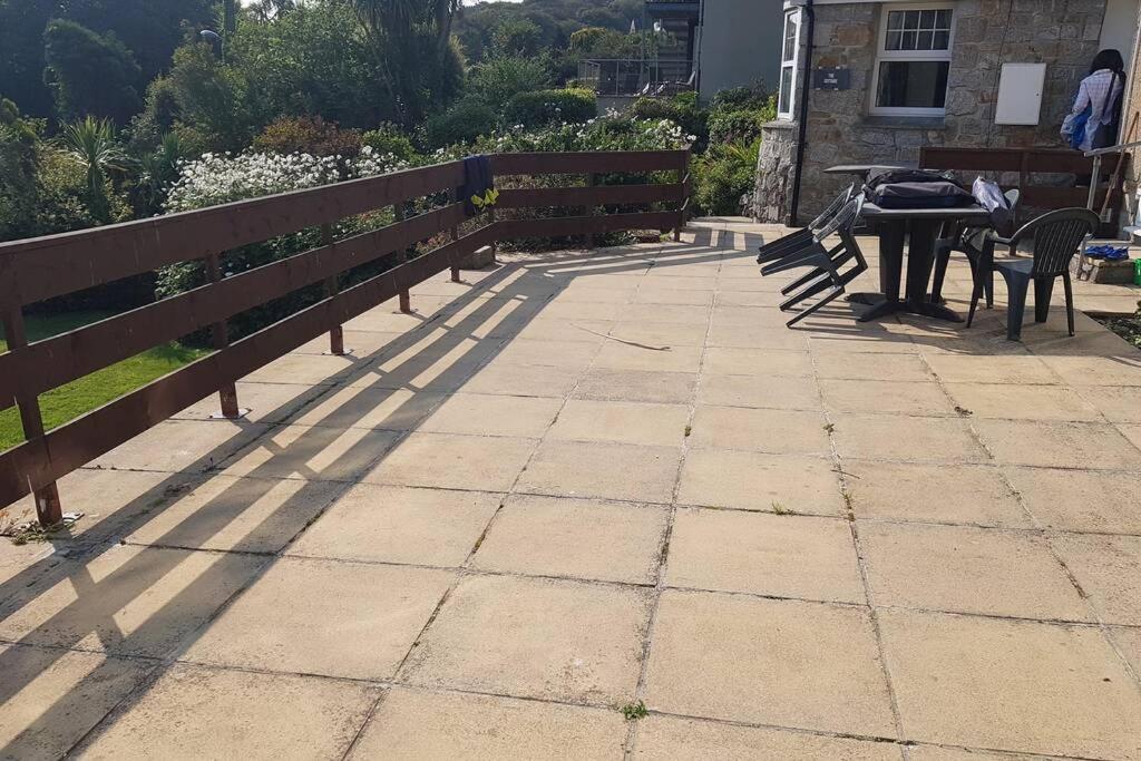 St Ives Apartment Private Parking With Garden 10 Minute Walk Into Town And Beach Zewnętrze zdjęcie